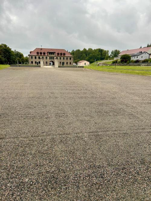 POJEĎTE S NÁMI NA ZÁPAD: DEN 2